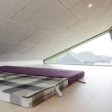 別荘 Four-bedroom In *