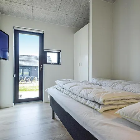 Four-bedroom In Hébergement de vacances