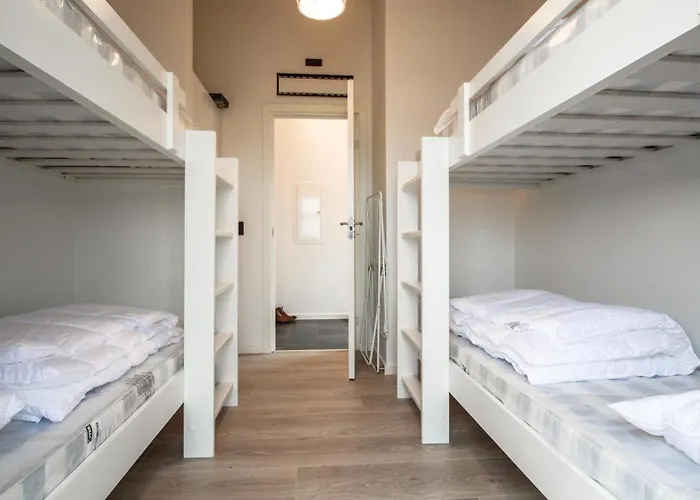 Four-bedroom In Hébergement de vacances Haderslev